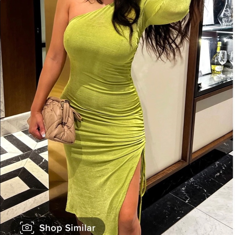 Slinky Ruched dress